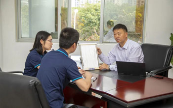 集工微故事丨洪昱斌：潜心钻研二十四载，匠心铸就“膜”之路